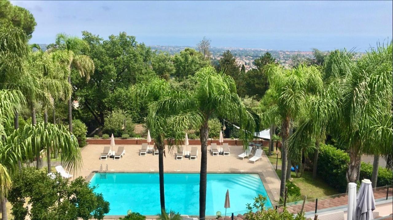 Boutique Villa Etna D'A'Mare 特雷卡斯塔尼 外观 照片